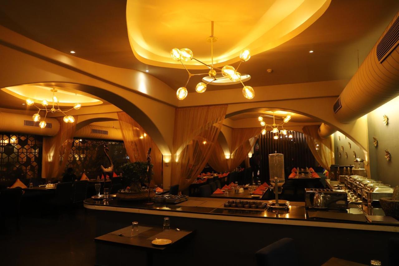 The Purple Leaf Hotels Haïdarabad Extérieur photo